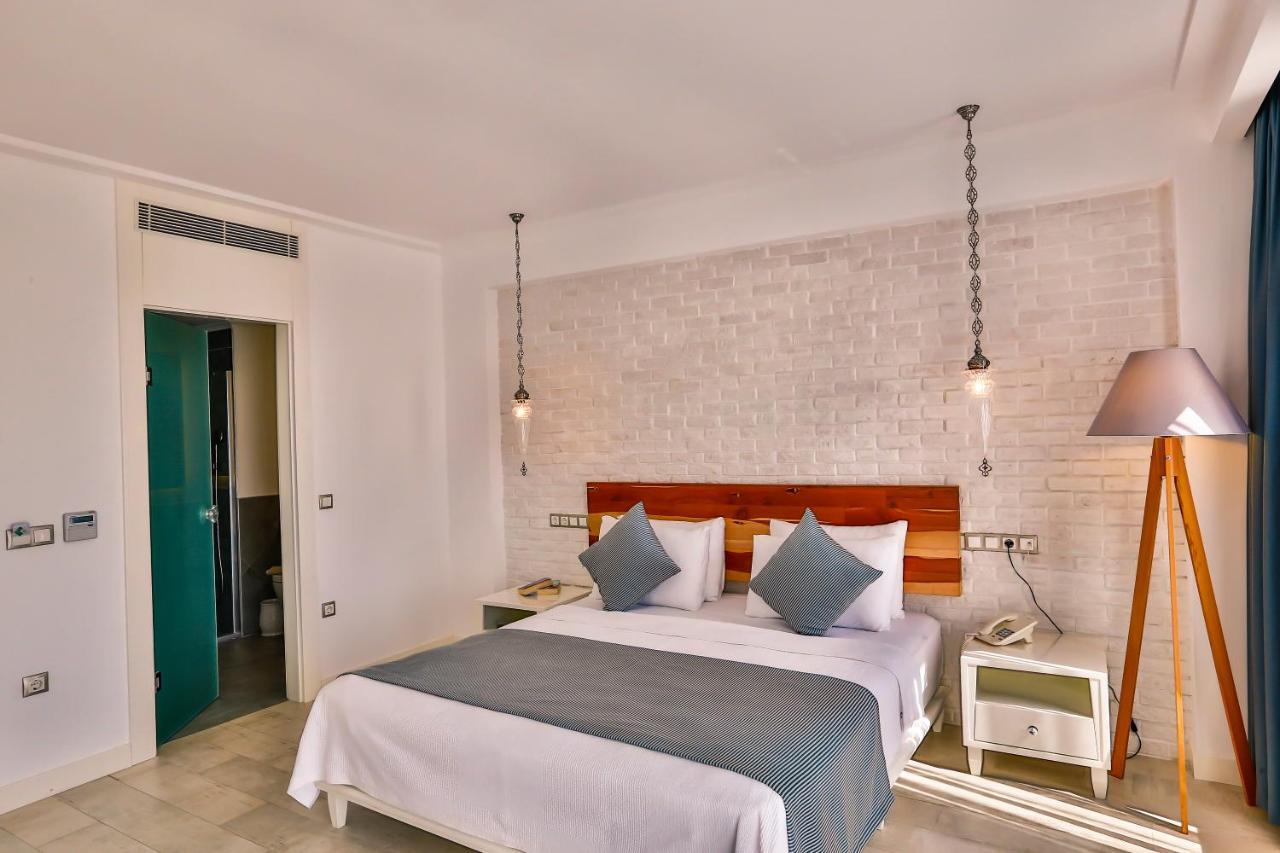 Arnna Hotel Kaş Esterno foto