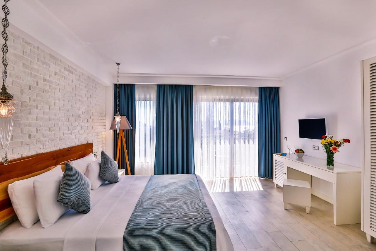 Arnna Hotel Kaş Esterno foto