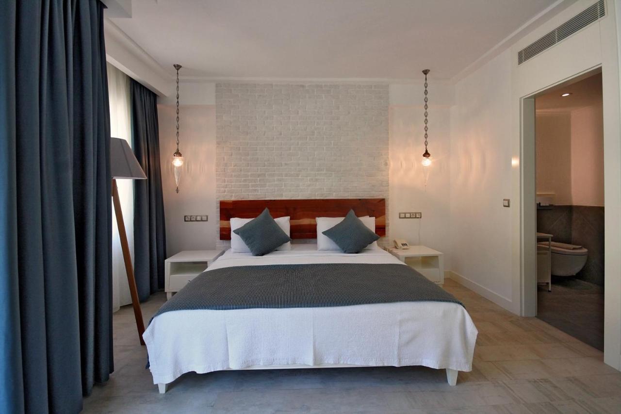 Arnna Hotel Kaş Esterno foto