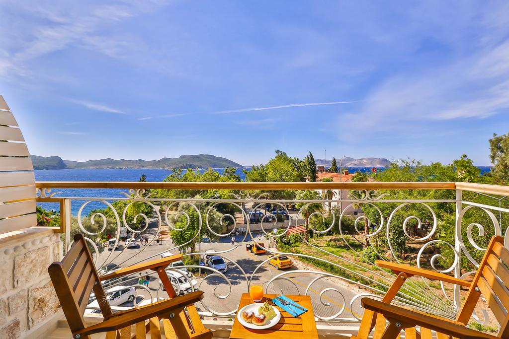 Arnna Hotel Kaş Esterno foto
