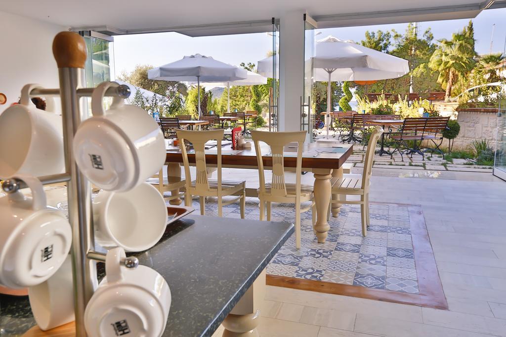 Arnna Hotel Kaş Esterno foto