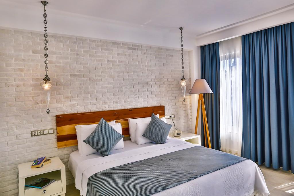 Arnna Hotel Kaş Esterno foto
