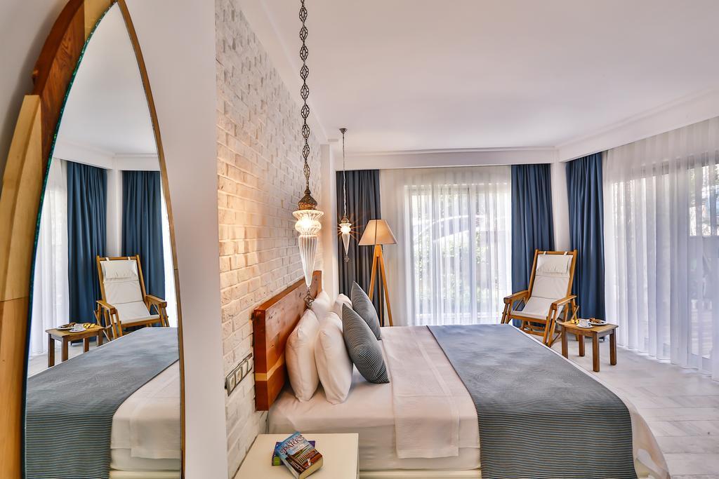 Arnna Hotel Kaş Esterno foto